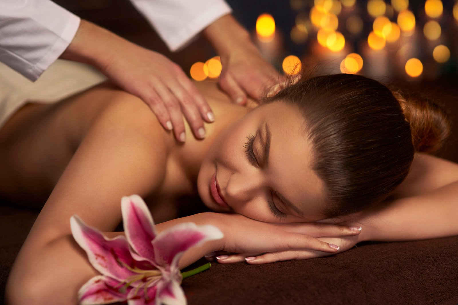 Relaxing Massage Therapy at The Dritan Spa